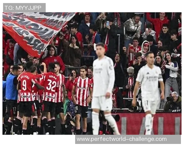 国王杯激战拜仁与皇马握手言和冷门瞬间引发全场热议